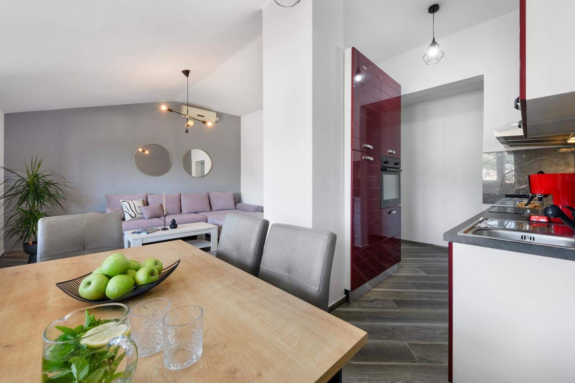 Antonija With Sea View Apartment